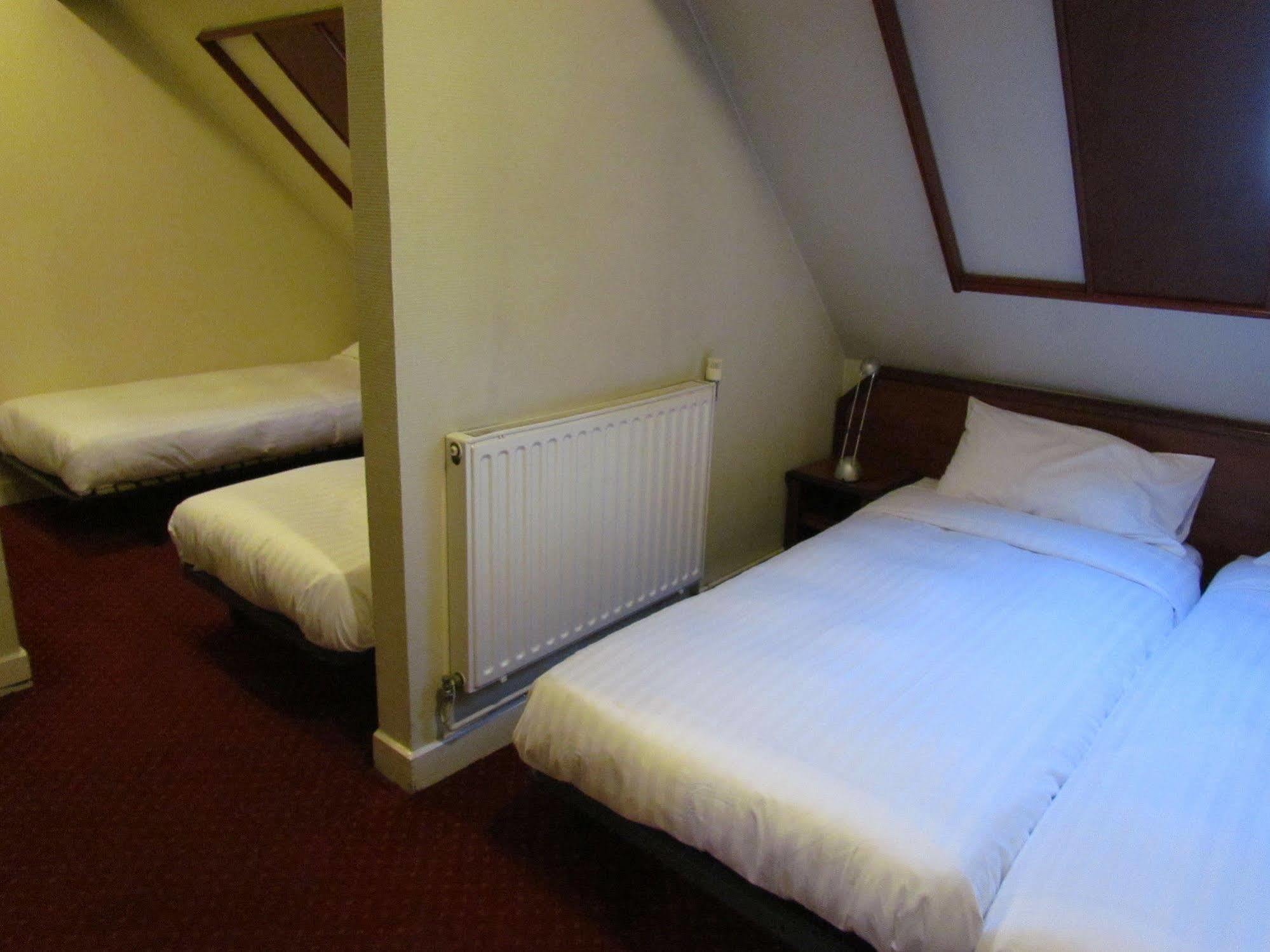 Hotel Du Parc Aulnay-sous-Bois Extérieur photo